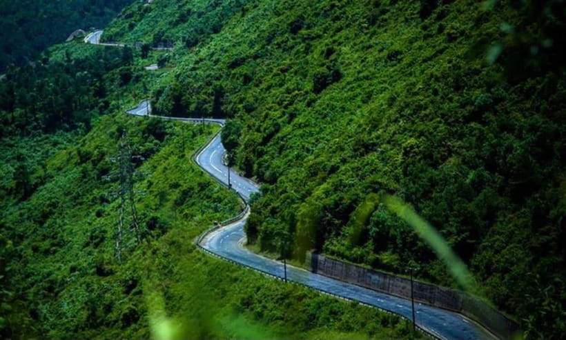 Hue: Easy Rider Tour via Hai Van Pass To/ From Hoi An - Lap An Lagoon and the quieter coastal road