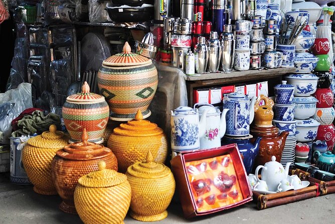 Hue Food Tour by Walking or Cyclo or Motorbike with Driver - What the $35 price really covers