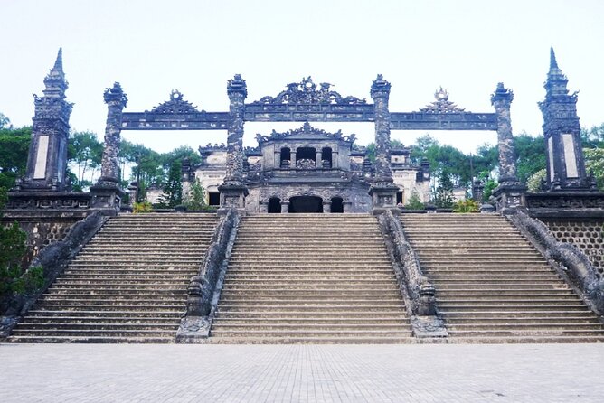 Hue Motorbike & Boat Tour to Countryside & Heritage Sites - Vong Canh Hill and Tiger Arena
