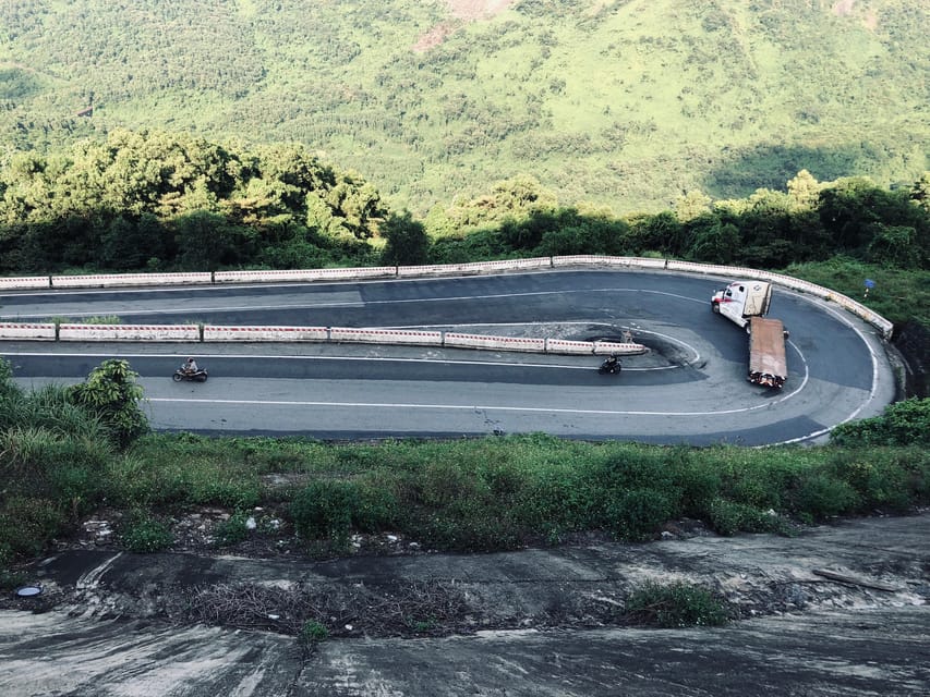 Hue to Hoi An via Hai Van Pass by motorbike with Easy Riders - Coffee, photographs, and local life along the route