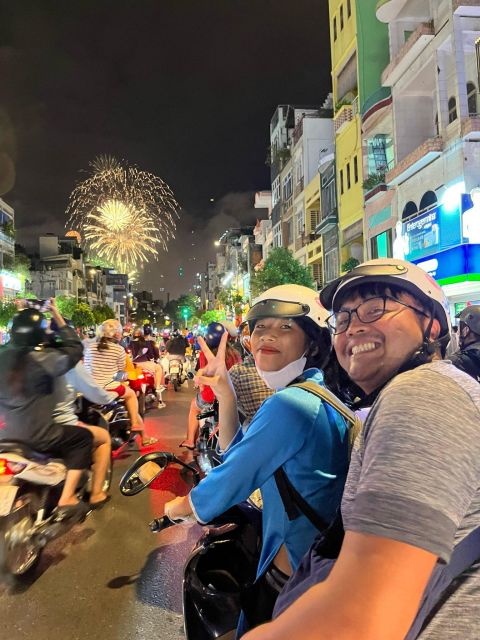 KISSTOUR| Saigon By Night & Street Food Tour on Motorbike - Why Saigon after dark works best by scooter