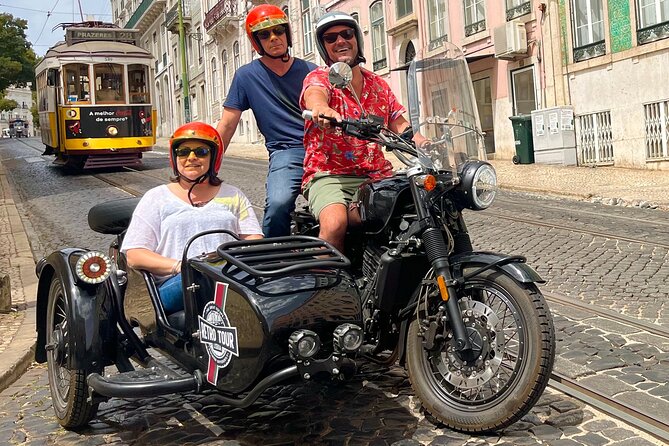 Lisbon Historic - Private Vintage Sidecar Tour - Viewpoints over rooftops and the Sofia viewpoint