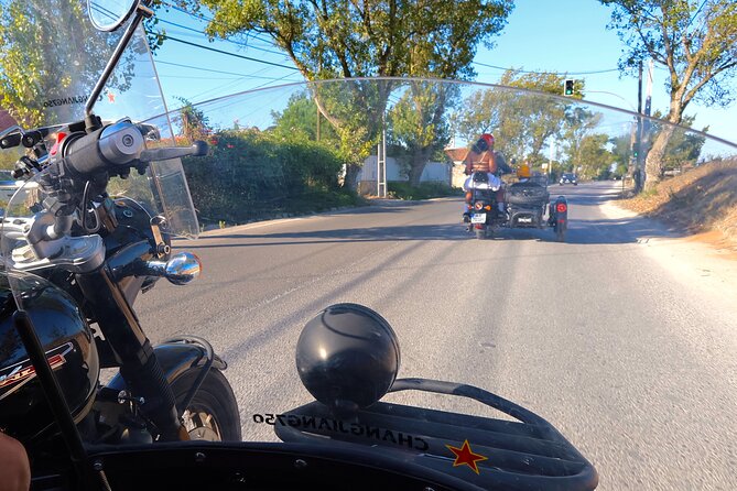 Lisbon - Private Vintage Sidecar Tour to Sesimbra's Coast - What the one-hour route includes
