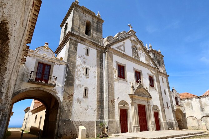 Lisbon - Private Vintage Sidecar Tour to Sesimbra's Coast - Sesimbra’s center and its maritime character