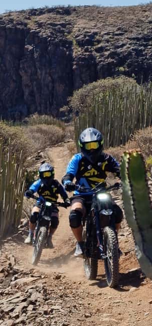 Maspalomas: Guided Offroad Tour on Electric Enduro Motorcycles - The first road section builds confidence