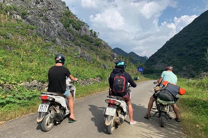 Motorbike 4 Days Ha Giang Loop Tours - Day four: Ma Pi Leng Pass and the return to Ha Giang