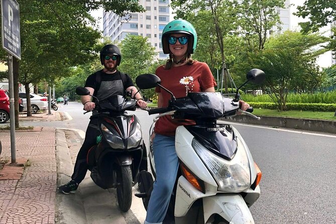 Motorbike Lesson in Hanoi - The quiet practice area builds the basics