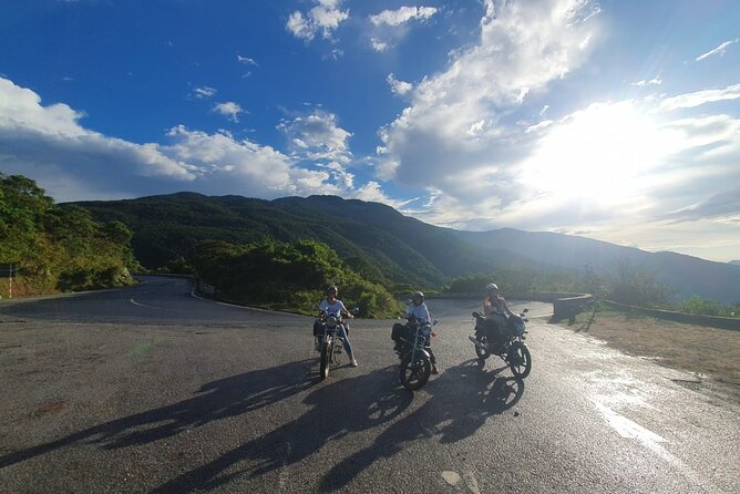 Motorbike Tour From Hue to Danang or Hoi An via Hai Van Pass - Hai Van Pass: the scenic centerpiece