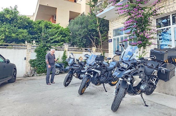 Motorcycle rental Trogir / BMW F850GS / Your own motorbike tour - Who will enjoy this rental most