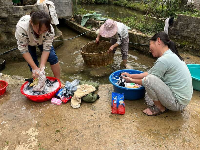 Motorcycle Tour - Countryside & Pongour Waterfall Day Tour - Meeting the K’ho community at Chicken Village