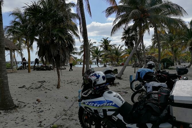 Motorcycle Tours Mexican Caribbean. Experienced motorcyclist only - Bacalar: a longer inland day