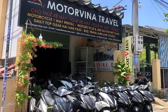 One way motorbike rental Phong Nha - Hue via Ho Chi Minh trails - The road day from Phong Nha to Hue