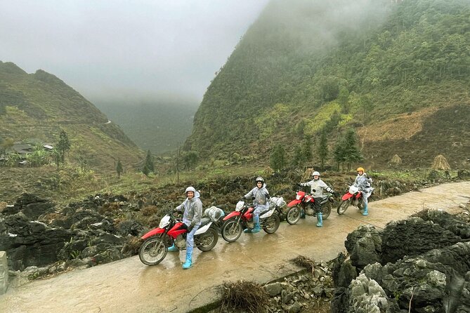 Private Ha Giang Loop Tour From Hanoi - 3 Day Motorbike Adventure - Day 0: leaving Hanoi for Ha Giang