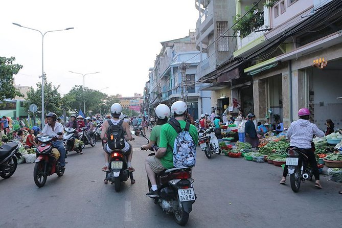 Private Ho Chi Minh Sightseeing by Motorbike with Local Students - Ten Thousand Buddha Pagoda in a narrow alley