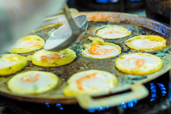 Private Street Food Motorbike Tour in Ho Chi Minh City - District 4, seafood and the final meal