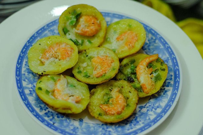 Private Street Food Motorbike Tour in Ho Chi Minh City - Food quality, quantity and dietary planning