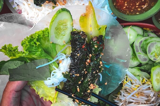 Private Street Food Tour by Motorbike/Car with Local Students - Riding through Saigon traffic with a local guide