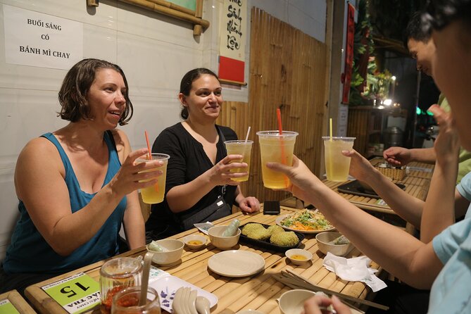 Private Vegan Food Tour in Ho Chi Minh City By Motorbike - Cholon and the old streets of District 5