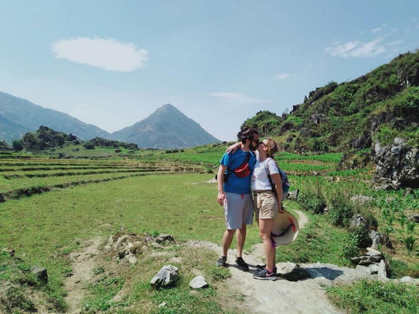Sa Pa: Private Guided Tour on a Motorbike with Lunch - Lunch at a local house