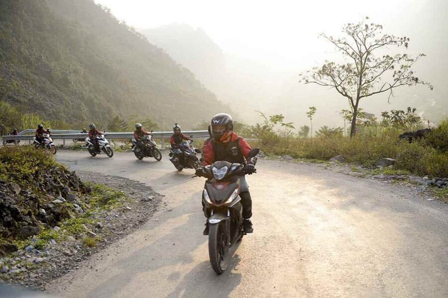 Sa Pa: Private Guided Tour on a Motorbike with Lunch - Should you ride or sit behind the guide?
