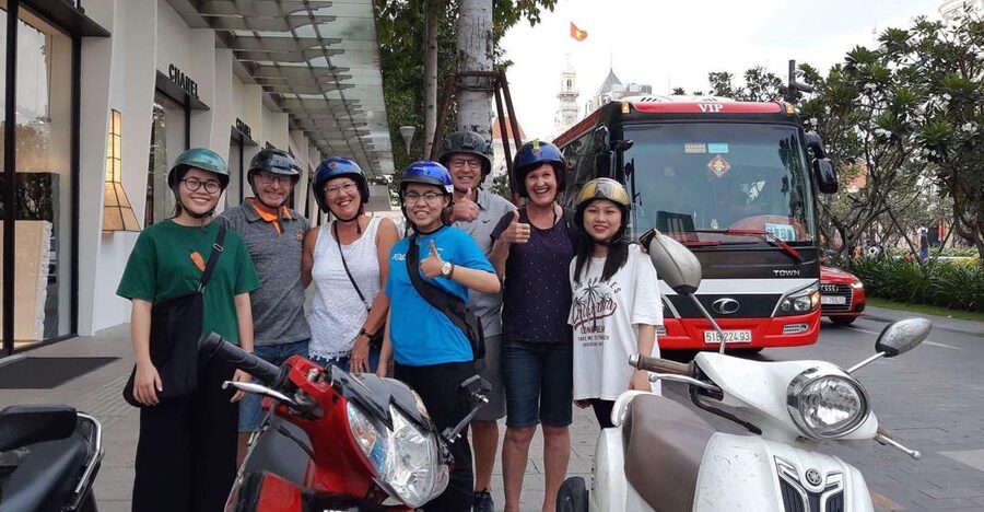 Saigon City Motorbike Tour - District 3: history beside quiet villas