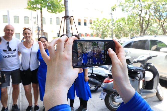 Saigon Vegan Food Tour by GirlPower Motorbike Riders | KissTour - Grilled banana with sticky rice and coconut