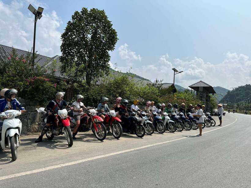 Sapa: 3-Day Ha Giang Loop Motorbike Tour - Day one: Quan Ba, Yen Minh, and Dong Van