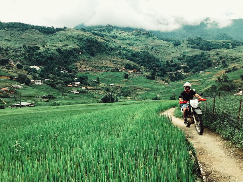 Sapa: Local Exploration on a Guided Motorbike Tour - Lunch in Sapa and the difference between tour plans