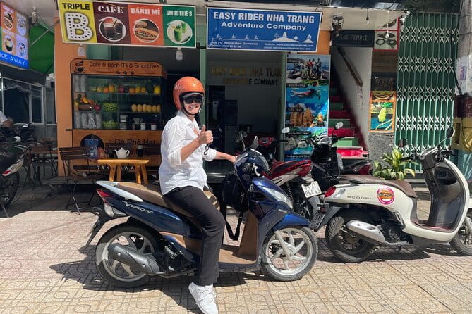 Scooter & Motorcycle Training Course 2hour - Starting near Vinh Luong Market