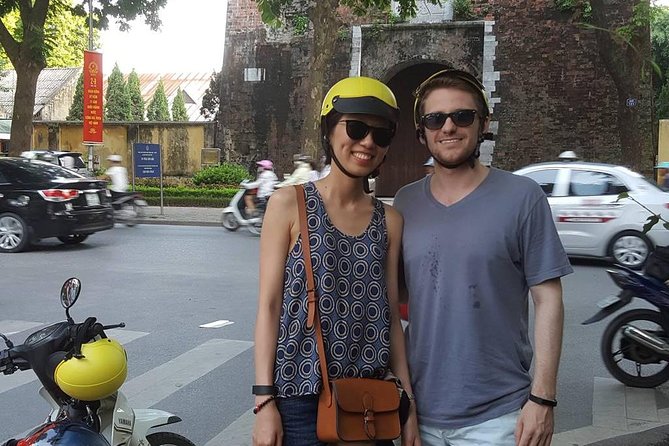 Small-group motorbike sightseeing and food tour in Hanoi - Key points to know before you book