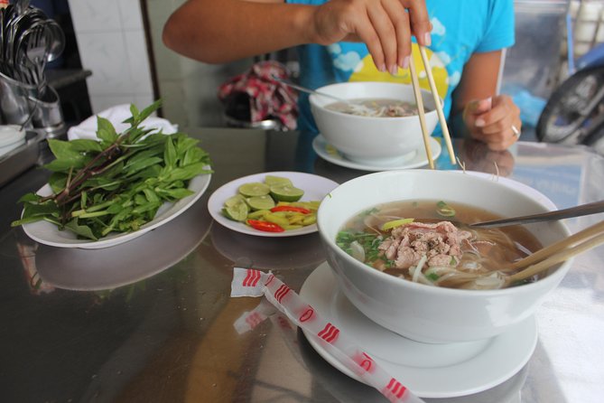 Small-group Street Food Lover by Motorbike (04 hours) - Starting with hotel pickup in Ho Chi Minh City