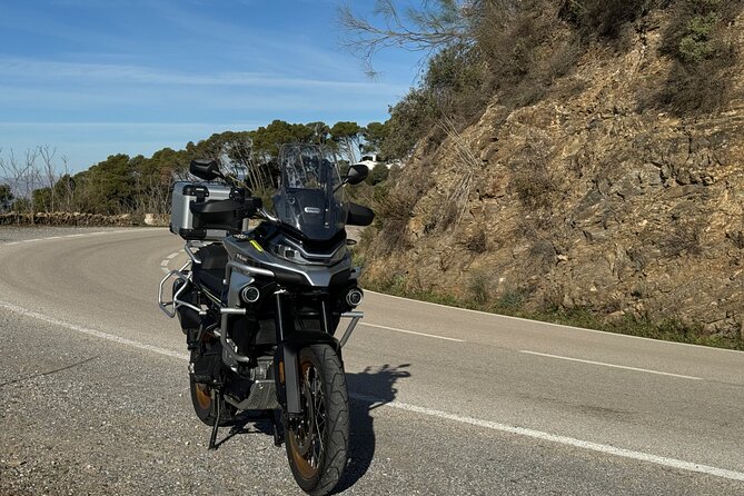 Sunset Motorcycle Tour with Dinner - Who will enjoy this most