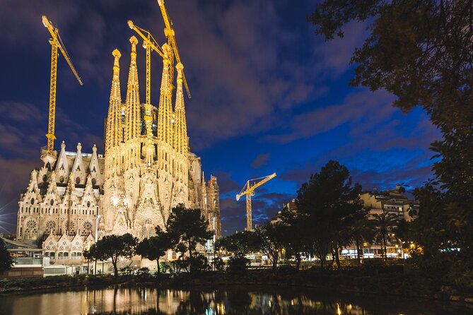 Tapas & Sidecar Motorcycle Barcelona Tour - Plaza de España and the ride back downtown