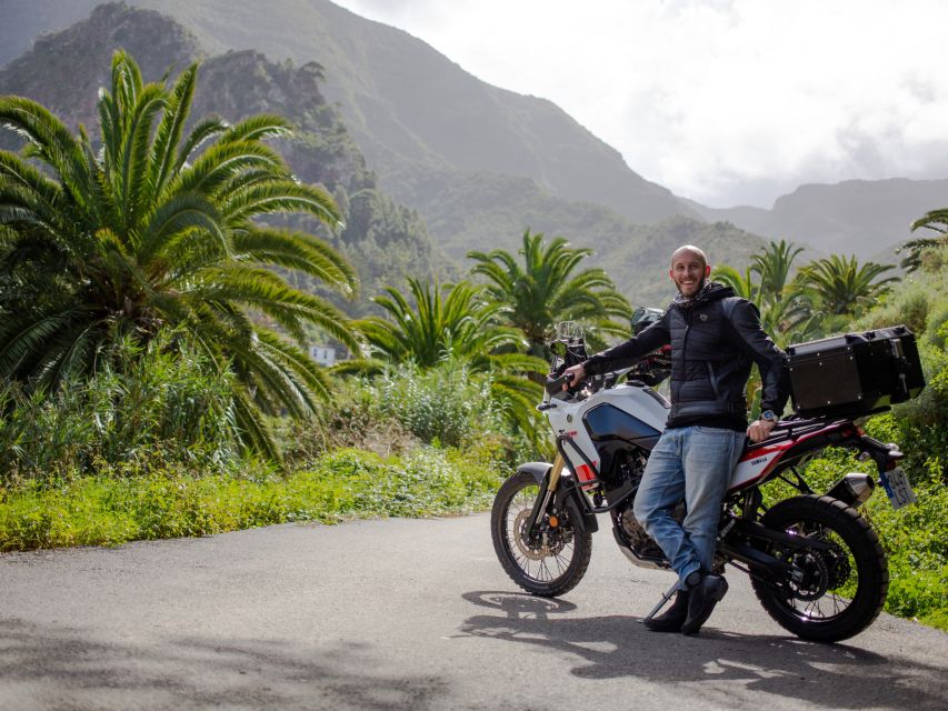 Tenerife: Motorcycle Guided Tour with sightseeing and lunch - Lunch at a traditional guachinche