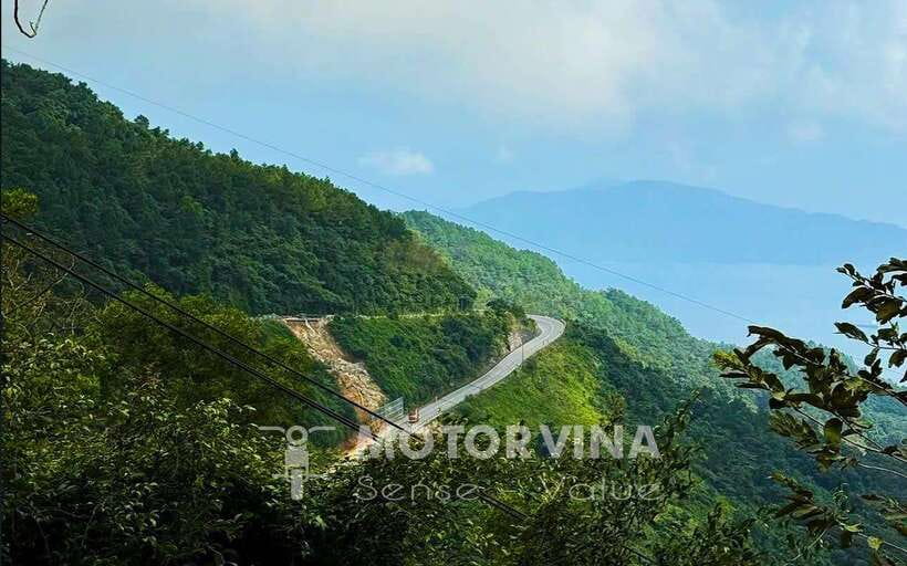 Top Gear Hai Van Pass Motorbike Adventure - by Motorvina - From Hue to Thanh Toan’s old bridge