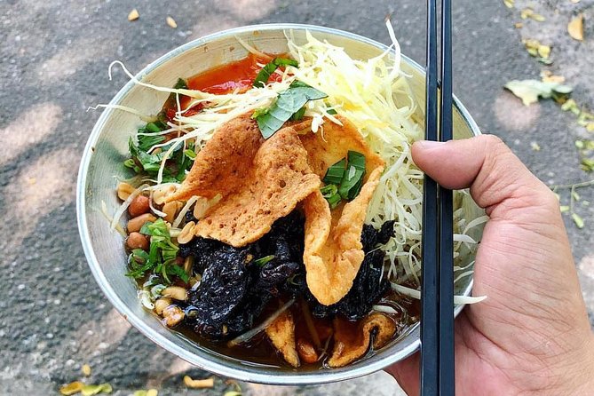 Top Notch Street Food Motorbike Tour In Ho Chi Minh City - Why riding a motorbike changes the food tour