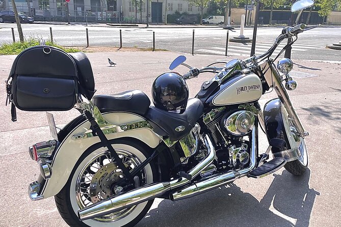 Vintage Motorcycle Rental in Paris - Who will get the most from this rental