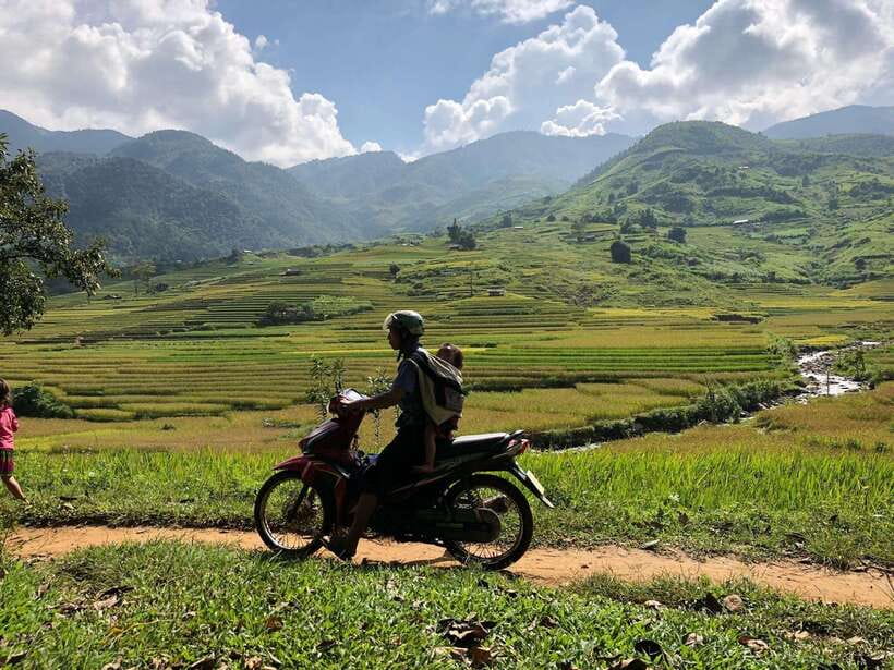Visit all place in Sa Pa with easy riders - Sa Pa Market gives you a local-town counterpoint